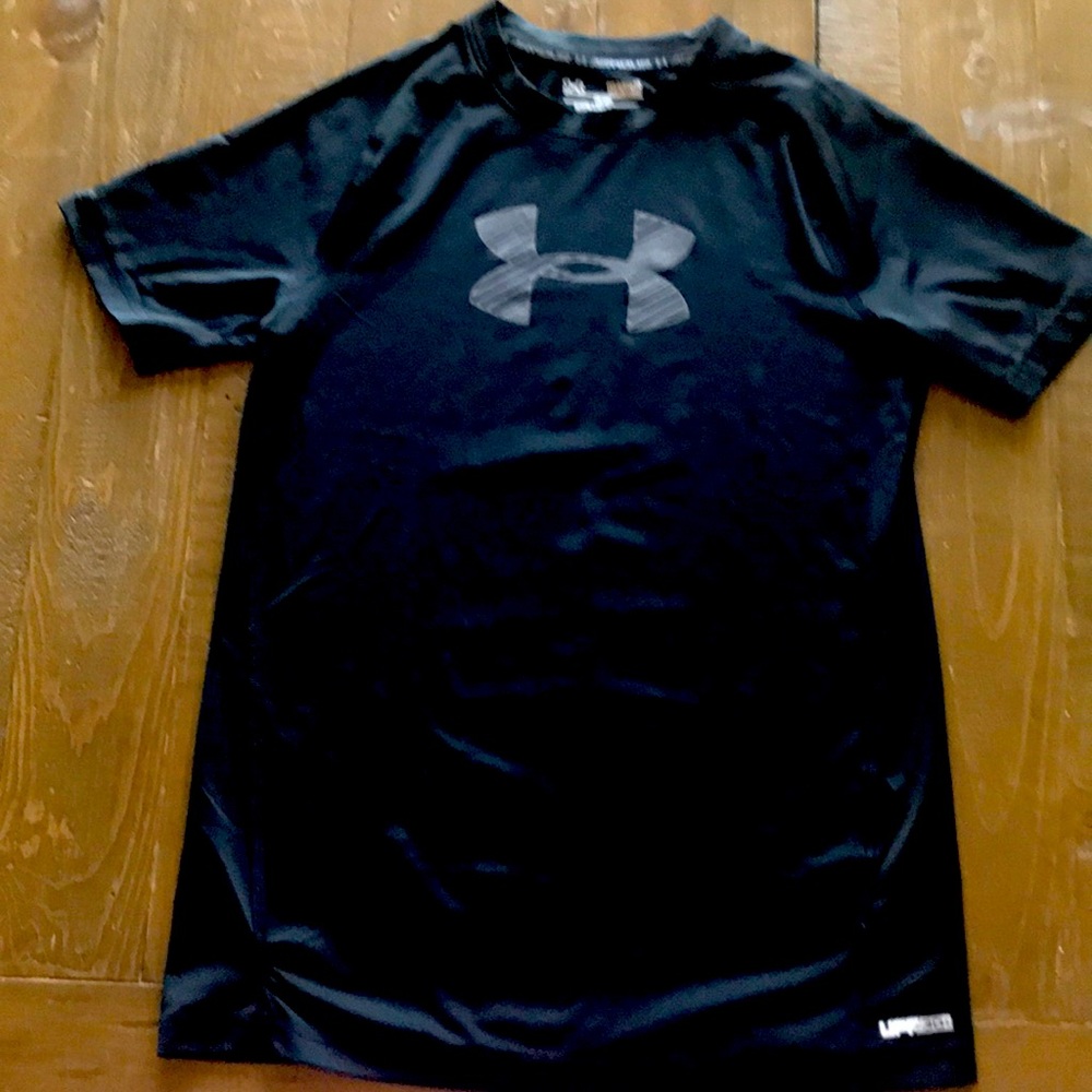 New Boys Under Armour T Shirt